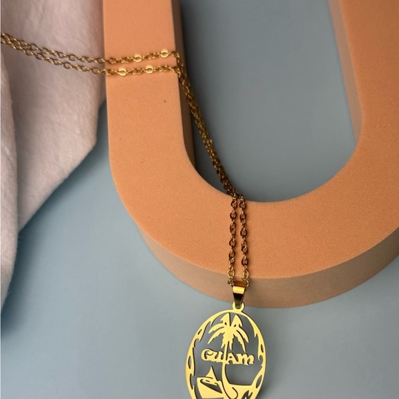 Guam 🇬🇺 necklace - Picture 2 of 5